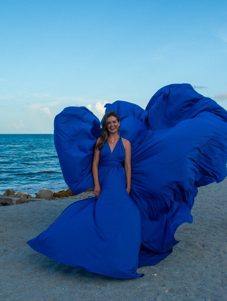 Flying dress photoshoot on Palm Beach — DSC 8091